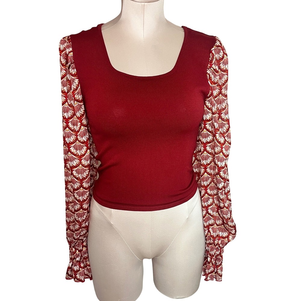 OnTwelfth Red Mixed Media Knit Top Printed Balloon Sleeve Smocked Cuff Small